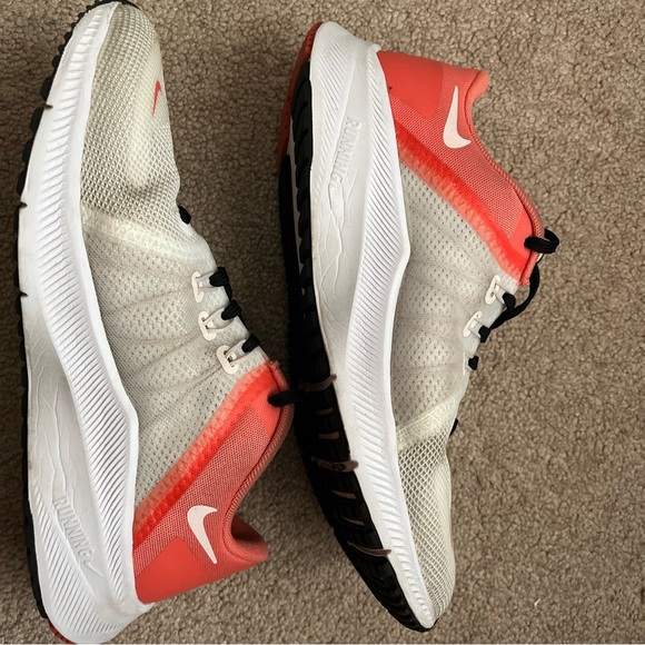 Women’s Size 8 - Nike Quest 4 White Magic Ember - Picture 2 of 13